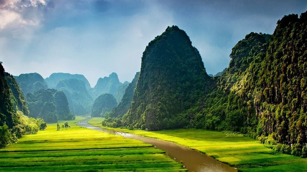 Discovery North of Viet Nam